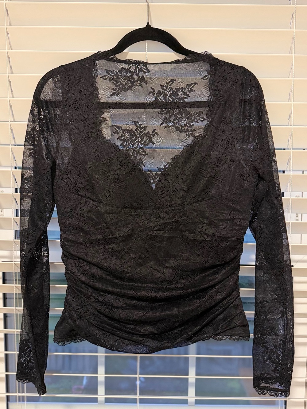 Abercrombie & Fitch Black Lace Long Sleeve V-Neck Top